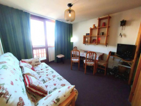 Studio cosy à Plagne Centre, à 100m des pistes, avec balcon - FR-1-351-239